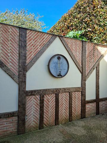 Propriété 4 chb sur sous sol, 5 min centre Alençon, aucun travaux à prévoir, de qualité, jardin clos, parfaitement entretenue