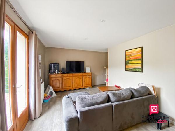 Maison sur sous sol avec terrain Proche Arnay Le Duc