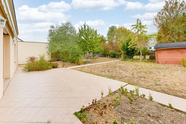 Maison familiale 5 chambres avec jardin sans vis-à-vis – Quartier Souchais