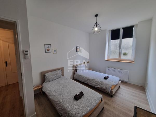 Appartement 4 pieces 75 m2 - Centre Amberieu - Excellent état