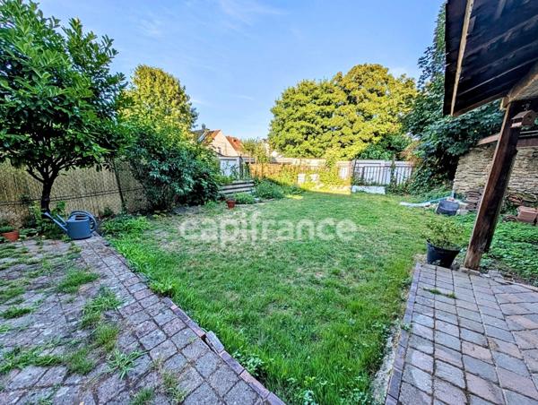 Appartement 3 pièces à vendre à Corbeil-Essonnes – 72 m², balcon, cave, proche gare RER D