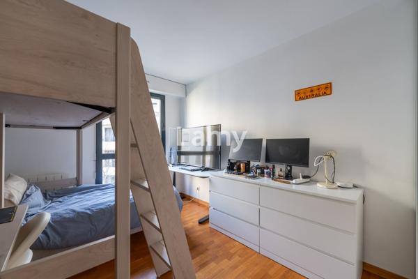 Annexe + parking + appartement