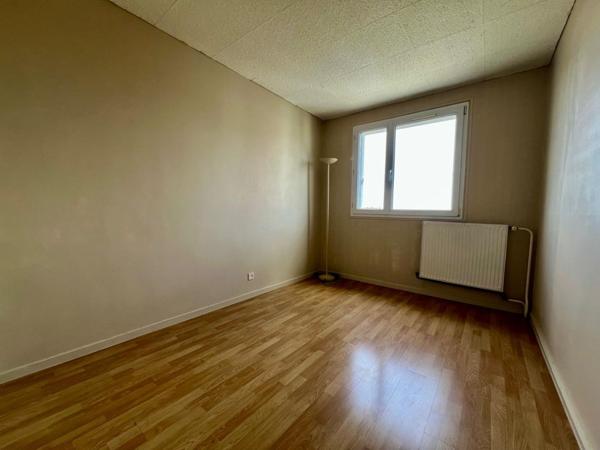 Appartement Houilles 4 pièce(s) 74 m2 310 000 € **  - Référence  887