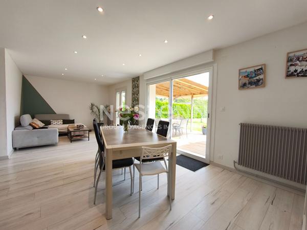 Maison de plain pied bourg d'Elven 3 chambres