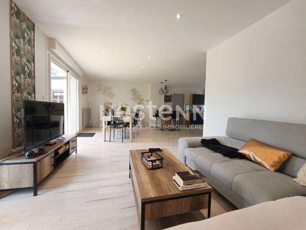 Maison de plain pied bourg d'Elven 3 chambres