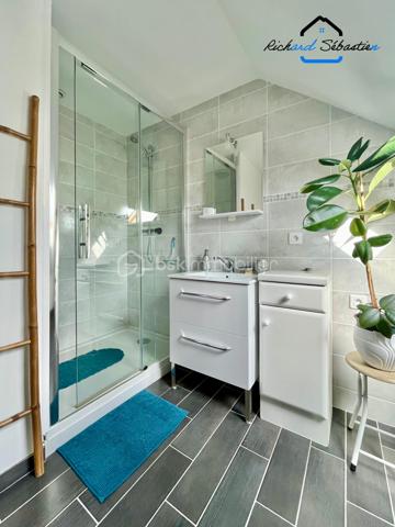 Maison de ville de 250 m²