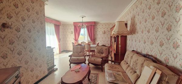 A 5 minutes du centre de Carcassonne , dans un quartier calme