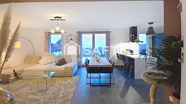 Trés belle maison neuve équipée de matériaux de qualité