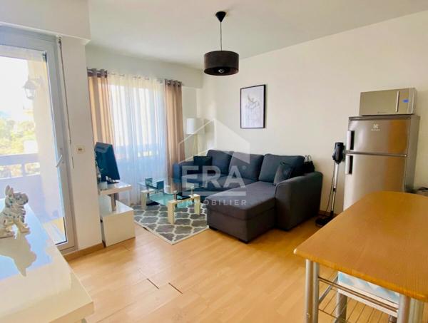 Appartement à Vendre à Nice - Corniche Fleurie - STUDIO - DERNIER ETAGE