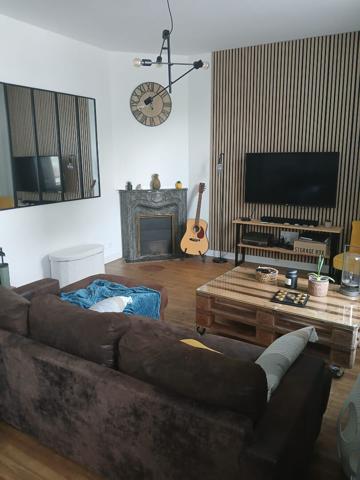 Maison MEUBLEE de 3 pièce(s), Les achards 85150