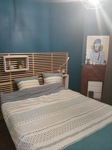 Maison MEUBLEE de 3 pièce(s), Les achards 85150