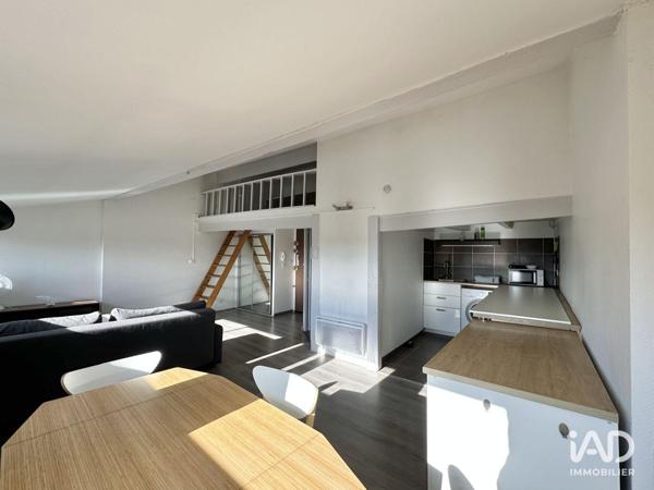 Location appartement 1 pièce 34 m² Bordeaux