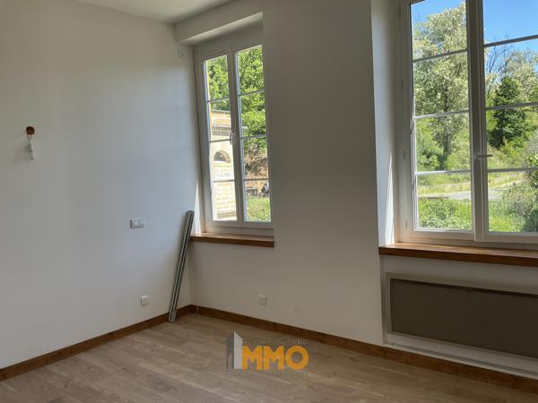 ENVIRONNEMENT EXCDEPTIONNEL POUR CET APPARTEMENT