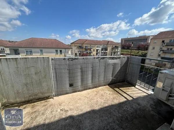 Appartement à louer 3 pièces 62.7m² Forbach (57600)
