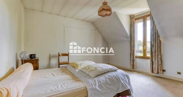 À vendre Maison 7 pièces 161 m² - Villeneuve-saint-georges 94190