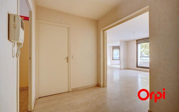 Appartement à vendre    4 pièces • 115,83 m2 Lyon 6