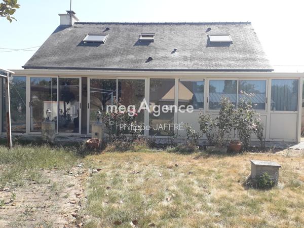 Maison à LOUVIGNE, 53210 - 5 pièces 112m²