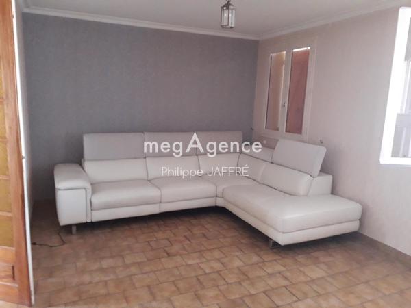 Maison à LOUVIGNE, 53210 - 5 pièces 112m²