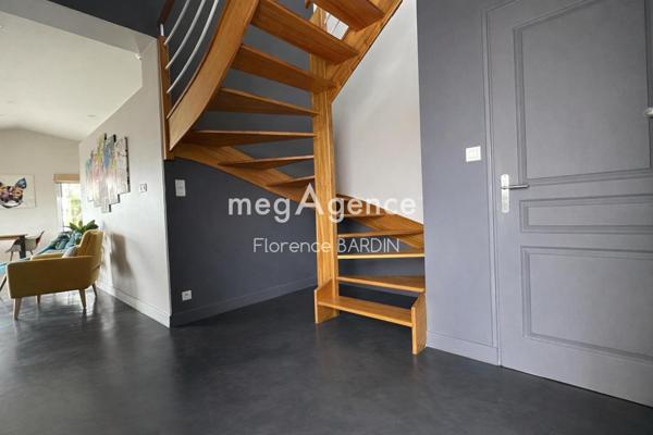 Maison à SAINT-CHRISTOPHE-DU-BOIS, 49280 - 6 pièces 130m²