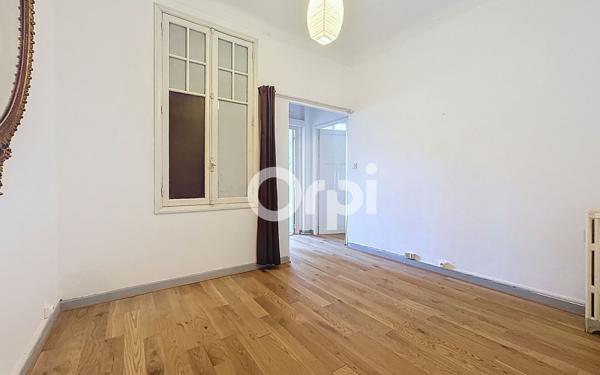 Appartement à vendre    3 pièces • 98,49 m2 Toulon