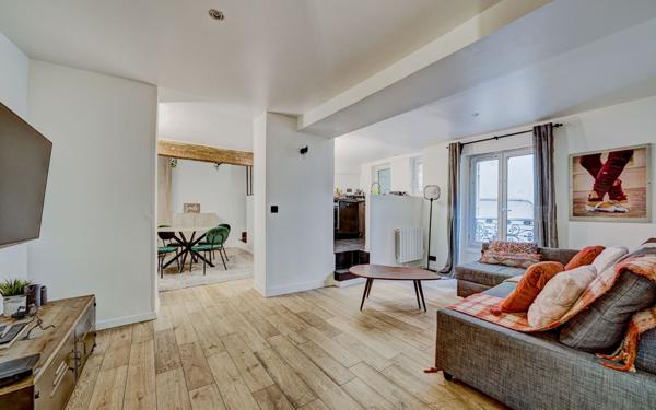 Appartement à vendre    2 pièces • 40,46 m2 Paris 9