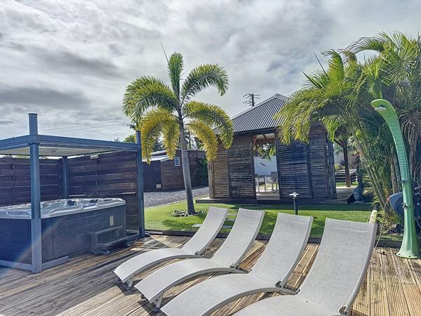 Achat maison Sainte-Anne - 8 pièce(s) - 223 m² - 825 000 €