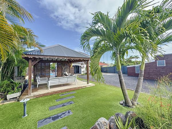 Achat maison Sainte-Anne - 8 pièce(s) - 223 m² - 825 000 €