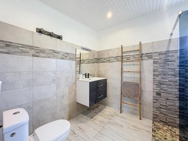 Achat maison Sainte-Anne - 8 pièce(s) - 223 m² - 825 000 €