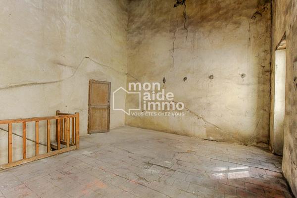 Maison de ville à rénover 113m2 -4 pièces-