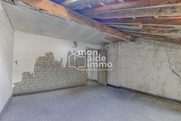 Maison de ville à rénover 113m2 -4 pièces-