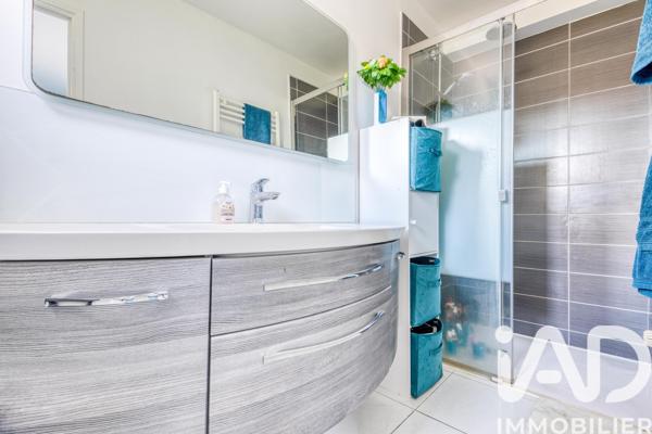 Maison à vendre 6 pièces 136 m² Isles-lès-Villenoy