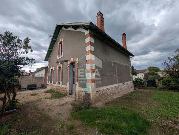 Maison à vendre au centre de Montpon-Ménestérol 5 pièces 104.55 m2