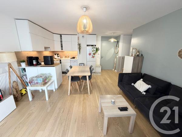 Appartement F3 à vendre  3 pièces - 62,33 m2 L ISLE ADAM - 95