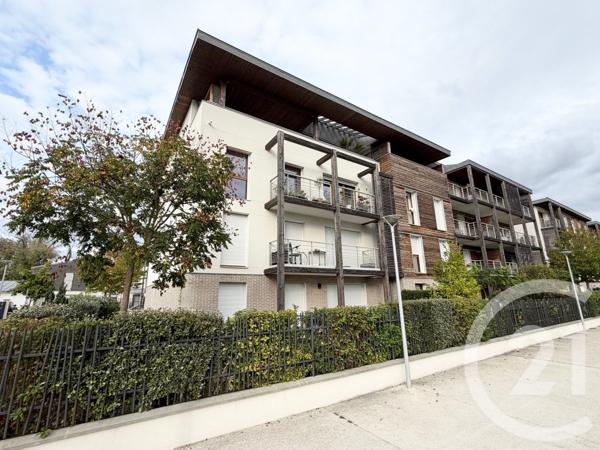 Appartement F3 à vendre  3 pièces - 62,33 m2 L ISLE ADAM - 95