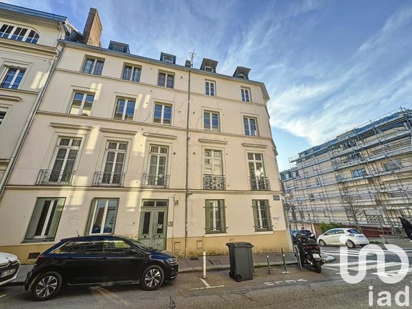 Appartement 3 pièces de 54 m² à Rouen (76000)