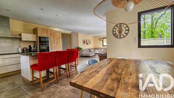 Maison à vendre 7 pièces 155 m² Morainvilliers