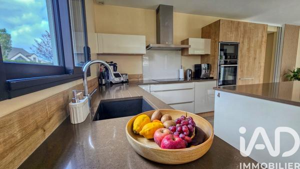 Maison à vendre 7 pièces 155 m² Morainvilliers