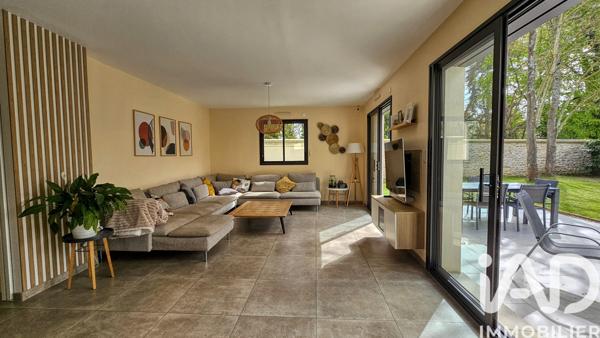 Maison à vendre 7 pièces 155 m² Morainvilliers