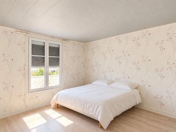 MAISON AVEC JARDIN ET DÉPENDANCES PROCHE DU LAC