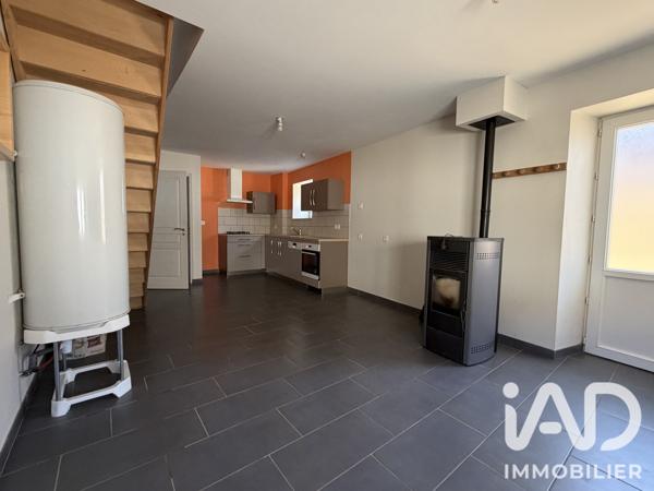 Location maison 2 pièces 53 m² Neuvy-Bouin