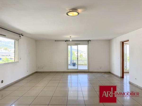 Appartement F4 Sainte-Clotilde