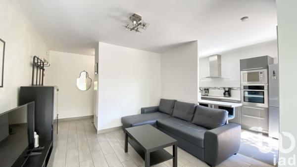 Appartement 5 pièces de 96 m² à Trappes (78190)