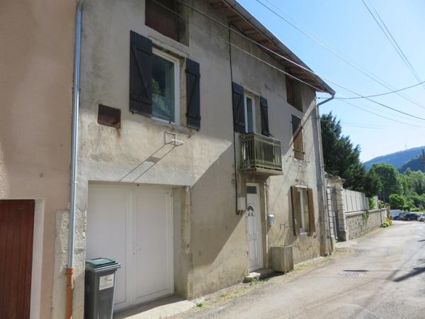 Maison à vendre 5 pièces CHALEY (01) de 100 m² plus terrain de 64 m²