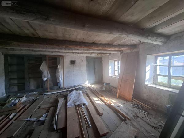 Maison à vendre à Saint-Amant-Roche-Savine dans le Puy-de-Dôme (63890), ref : 2025-39-2025117