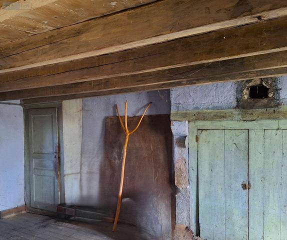 Maison à vendre à Saint-Amant-Roche-Savine dans le Puy-de-Dôme (63890), ref : 2025-39-2025117