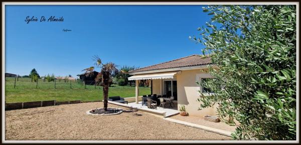Maison à vendre, Plain pied 106 m², 5 pièces ARBIGNY (01)PONT DE VAUX,4 chambres,terrain clos 2000m²