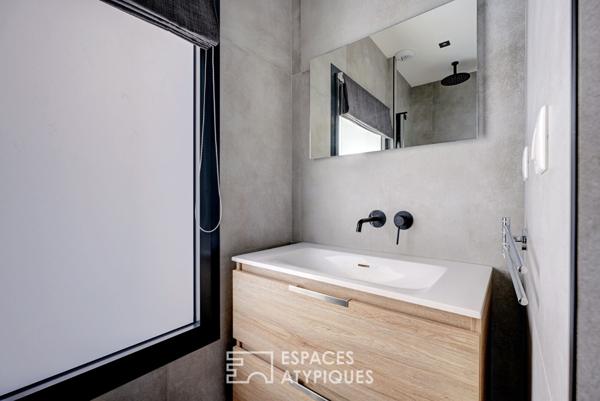 Architecture contemporaine et panorama à 180°