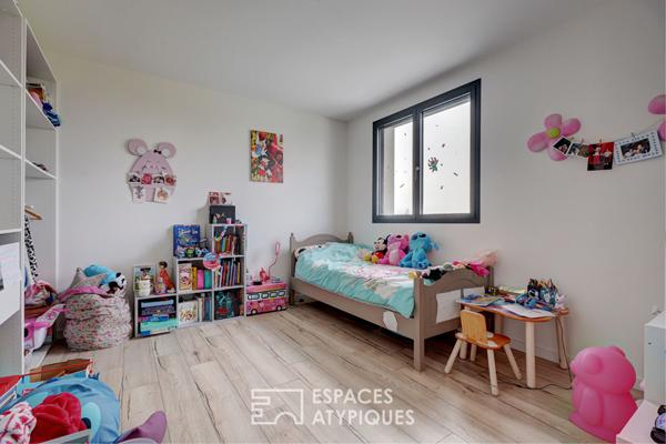 Architecture contemporaine et panorama à 180°