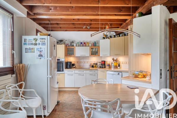 Maison à vendre 8 pièces 222 m² Triel-sur-Seine