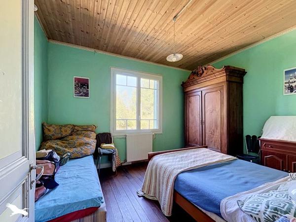 Maison à vendre 129 000 € Saint-Étienne-de-Puycorbier 7 p 127 m² DPE E